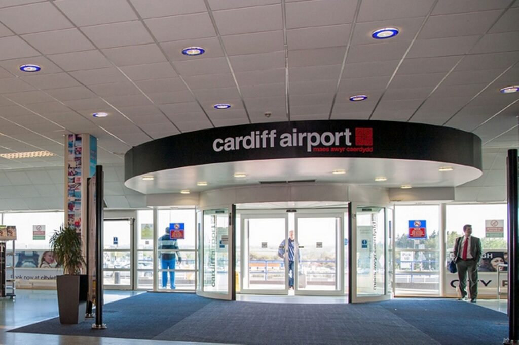 Cheapest taxi to Cardiff airport