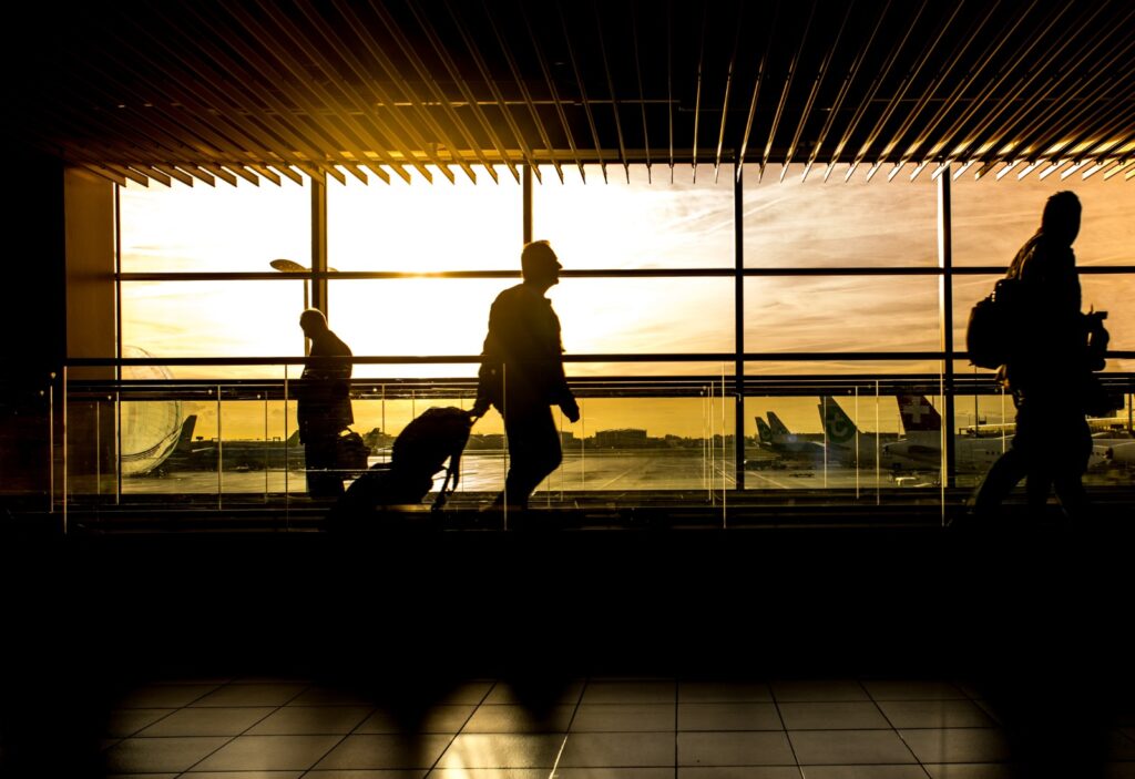 Cheap taxi to Gatwick | Airport Transfers | Taxi – Britway
